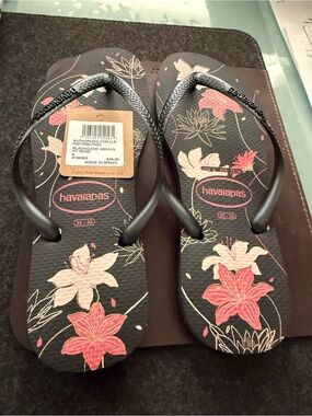 Havaianas Black Flip Flops with Pink & Cream Floral Print
